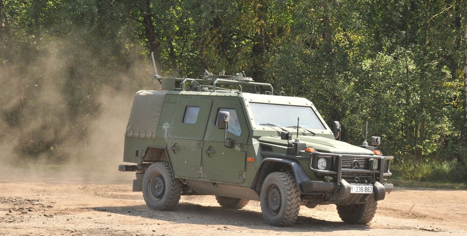 постачання Україні