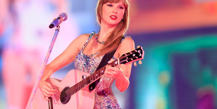 Тейлор Свіфт, співачка, людина року