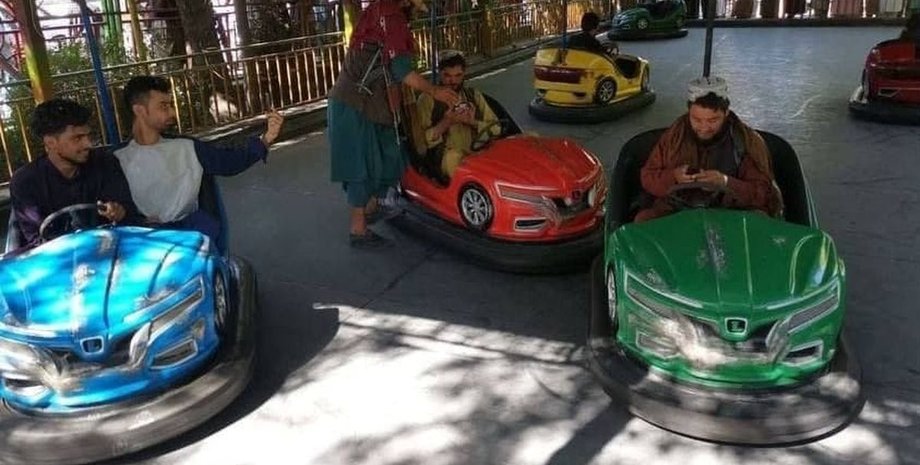 Герат, парк, талибы,