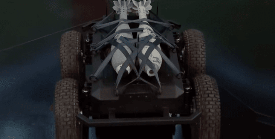 наземний дрон, безпілотник, медоїд