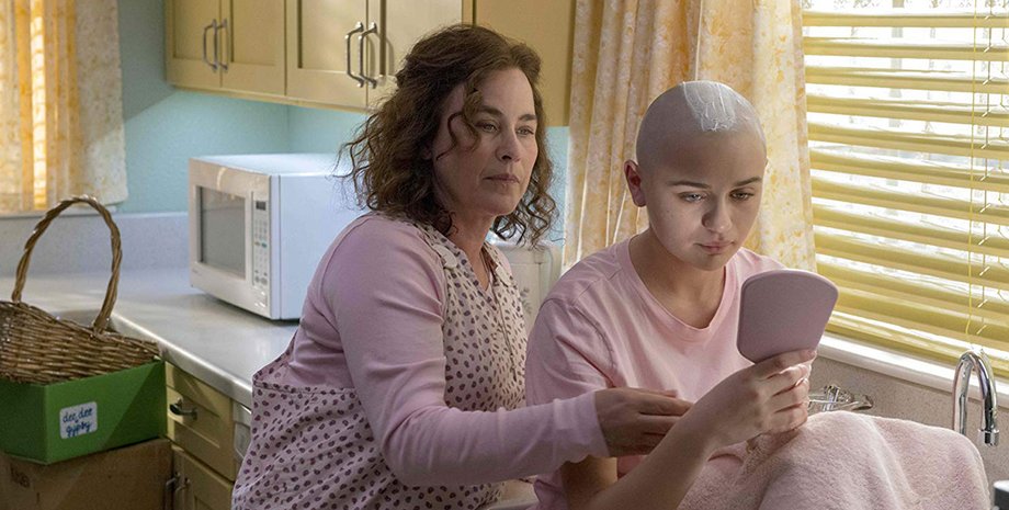 Кадр из сериала "Притворство"