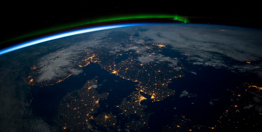 космічні дослідження, дослідження Місяця, військова присутність, США, Китай