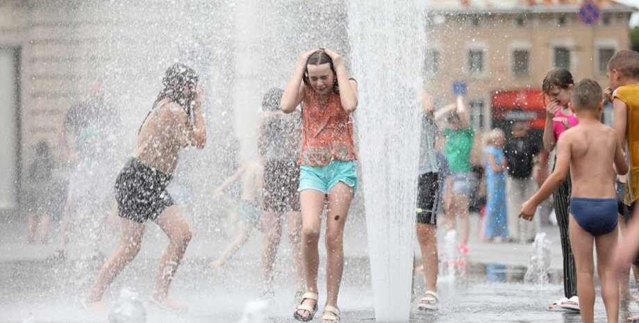 жара в Украине, жаркая погода, 40 градусов в Украине, погода на начало июля