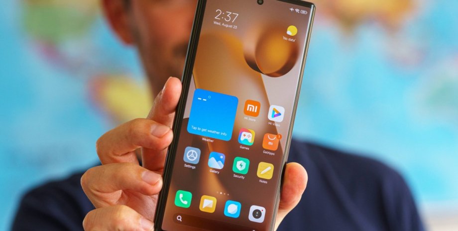 Смартфон Xiaomi Mix Fold 3 Смартфон Xiaomi Mix Fold 3