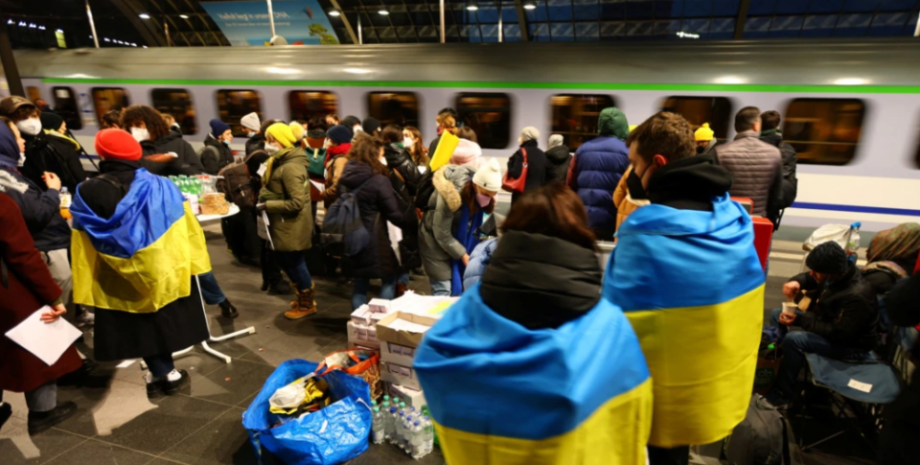 беженцы, вокзал