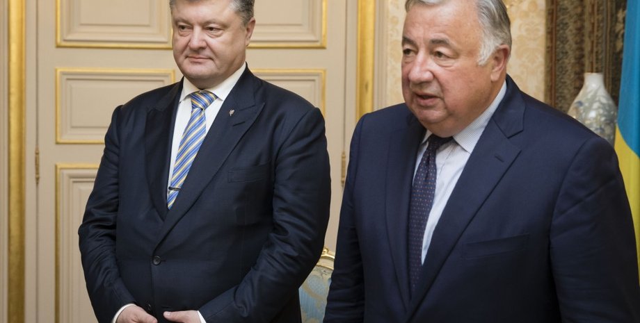 Петр Порошенко и Жерар Ларше / Фото: Пресс-служба президента