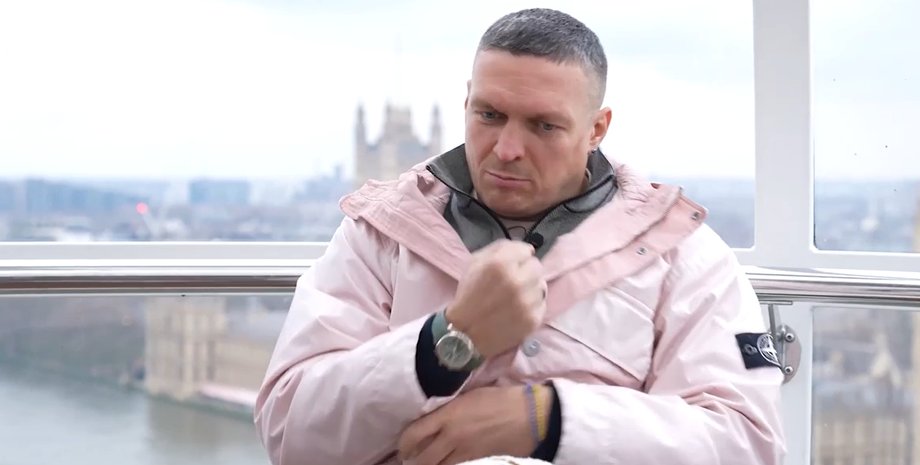 Александр Усик