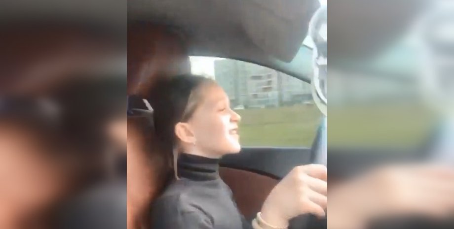 Ребенок за рулем, управление автомобилем, Львов инцидент, Львов скандал с авто, ребенок за рулем Львов, патрульная полиция Львов