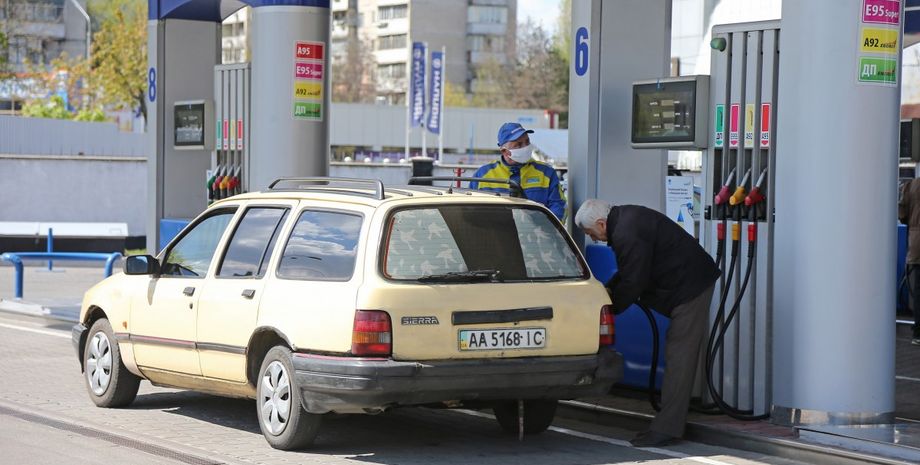 вартість пального, АЗС, ціна бензину А-95, нафта, ціни на нафту в липні