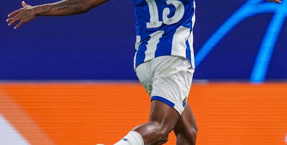 Бразилец Галено стал героем своей команды в матче в Гамбурге