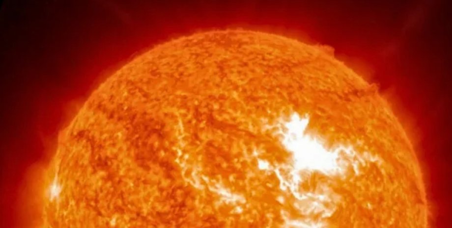 Сонце найпотужніший спалах 2025 року