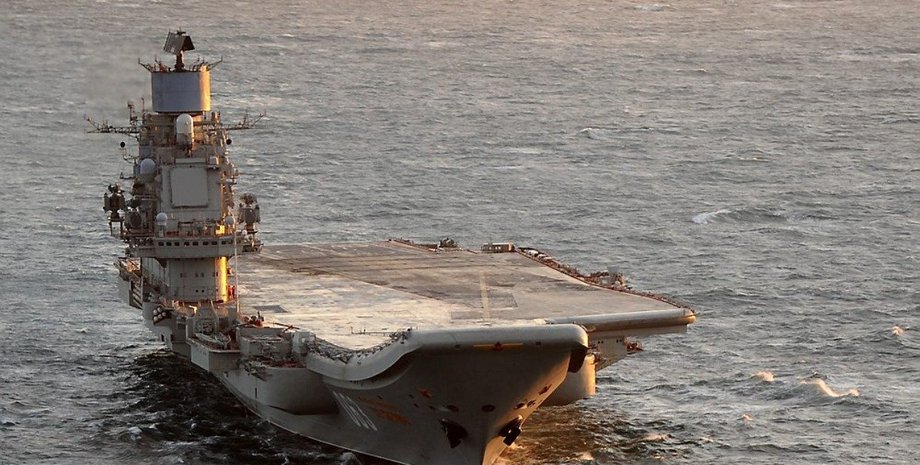 Авіаносець "Адмірал Кузнєцов", Авіаносець Адмірал Кузнєцов пожежі, Адмірал Кузнєцов пожежа