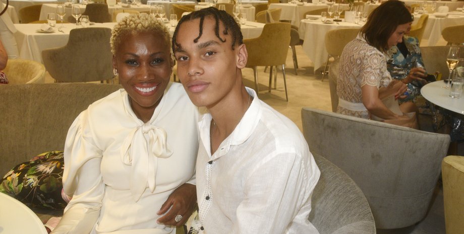 Николь Косте