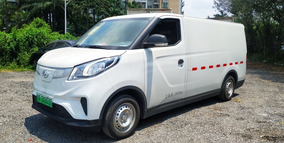 Электромобиль Maxus EV30L Электромобиль Maxus EV30L, китайский электромобиль, Maxus EV30L, коммерческие электромобиль