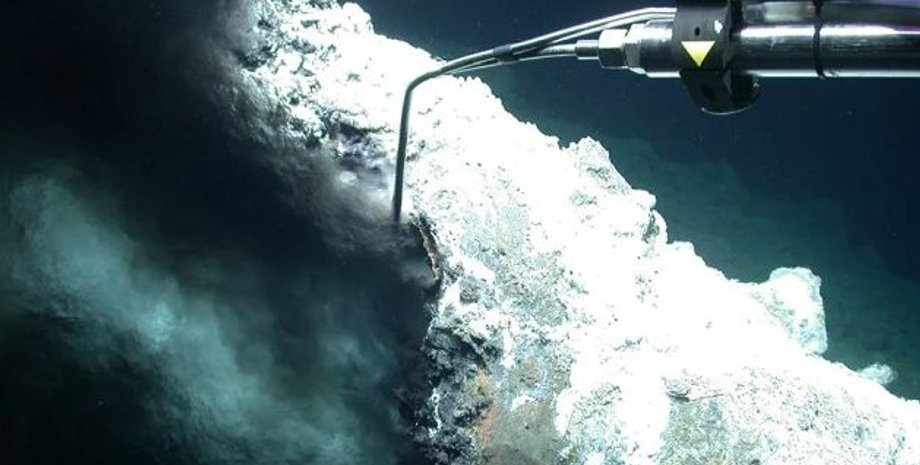 гидротермальный источник