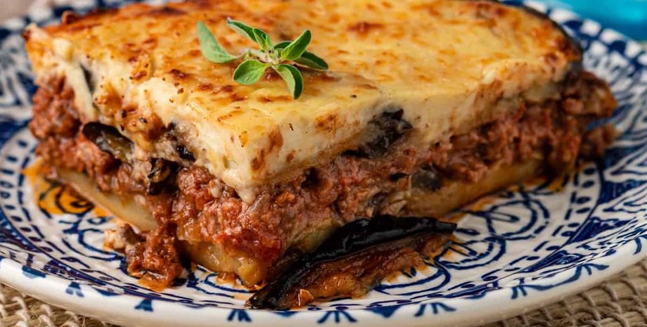 Мусака, греческая кухня, мусака рецепт, блюдо из баклажанов