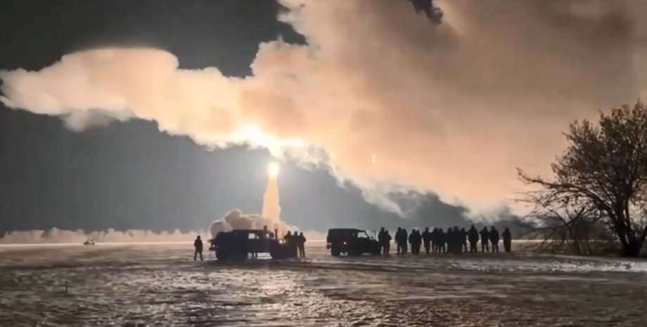 пуск ракети Фламінго