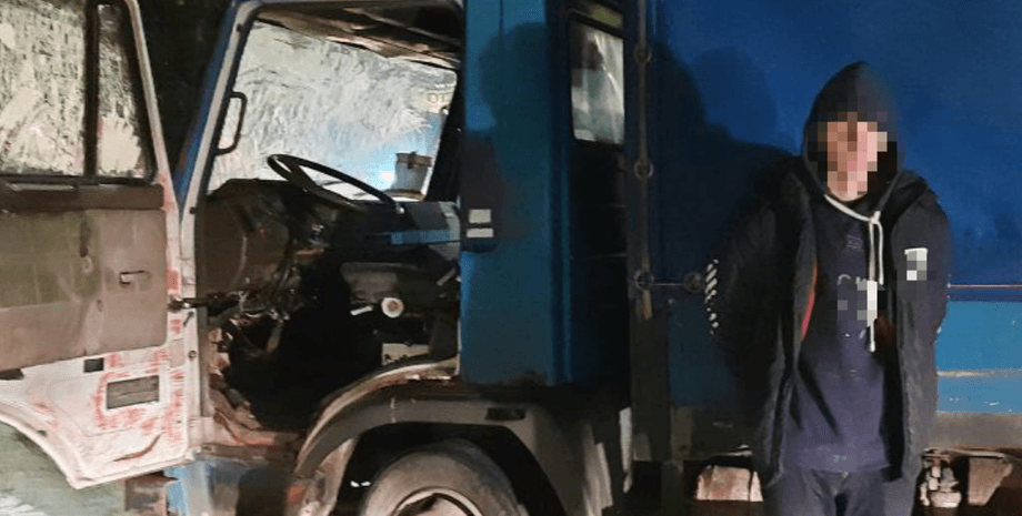 Підліток викрав вантажівку, викрадення вантажівки Київська область, підліток на вантажівці Київ Чоп