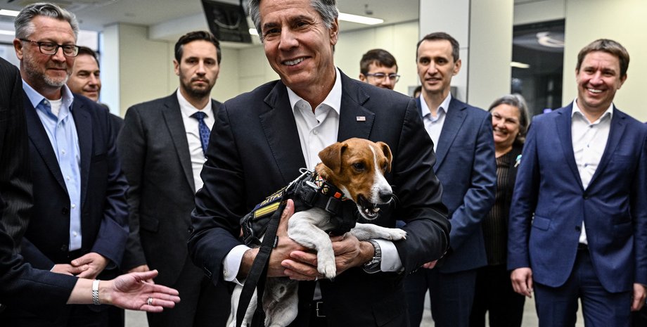 Энтони Блинкен пес Патрон, блинкен патрон, блинкен в киеве, блинкен визит в киеве