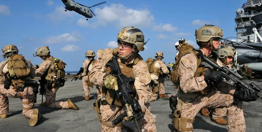 морпехи США