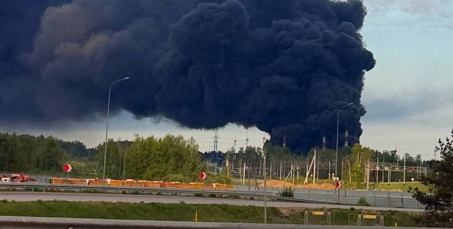 БПЛА ударили по Москве атака дронов Москва 17 мая