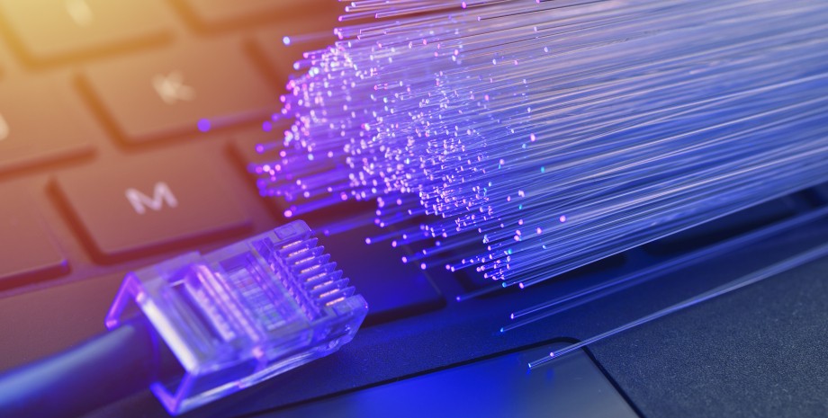 оптоволоконний кабель оптоволоконний інтернет-кабель