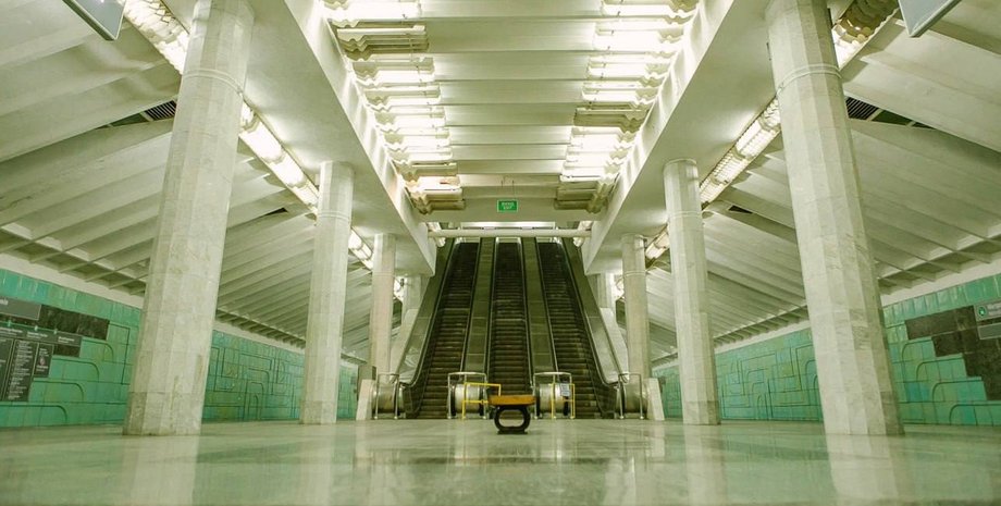 Наслідки російських атак: у Харкові зранку не змогли запустити метро