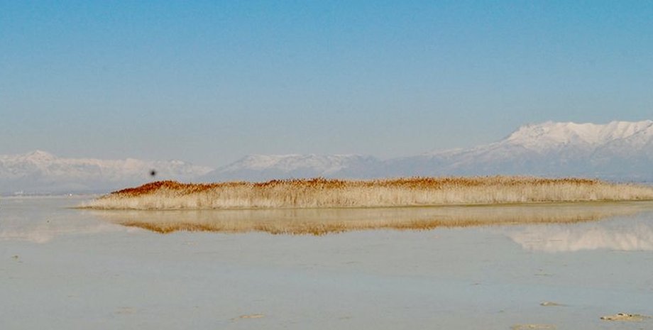 Большое Соленое озеро Большое Соленое озеро пресная вода