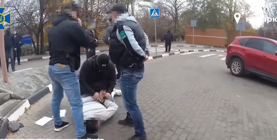 СБУ затримала у Харкові шпигунів, які працювали на азіатську спецслужбу