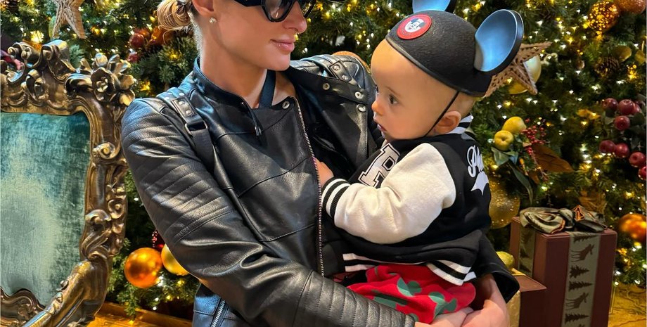 Періс Гілтон, Фенікс Гілтон-Реум, Діснейленд, подорож