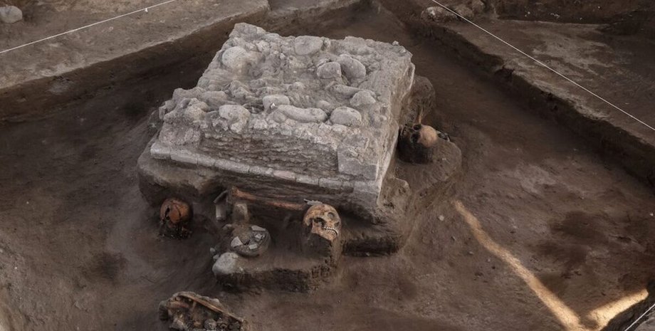 Алтарь Археологи нашли алтарь тольтеков