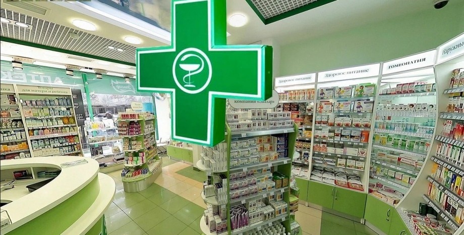 аптека, лекарства, витрина с лекарствами