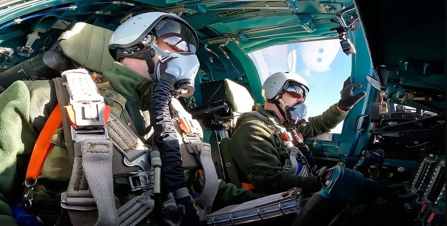 су 34, пилоты, вс рф, бомбардировщик, экипаж бомбрадировщика