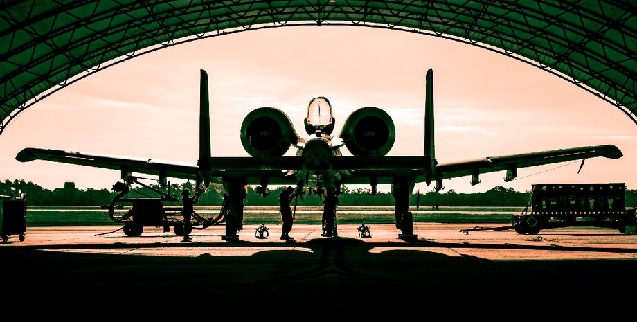 списання A-10 Warthog, штурмовик a-10, A-10 Warthog