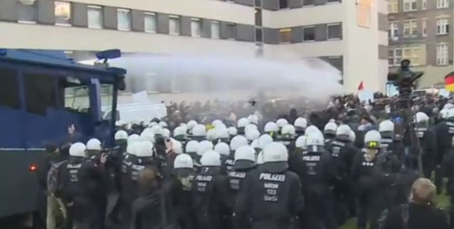 Демонстрация в Кельне / Фото: twitter.com/Korallenherz