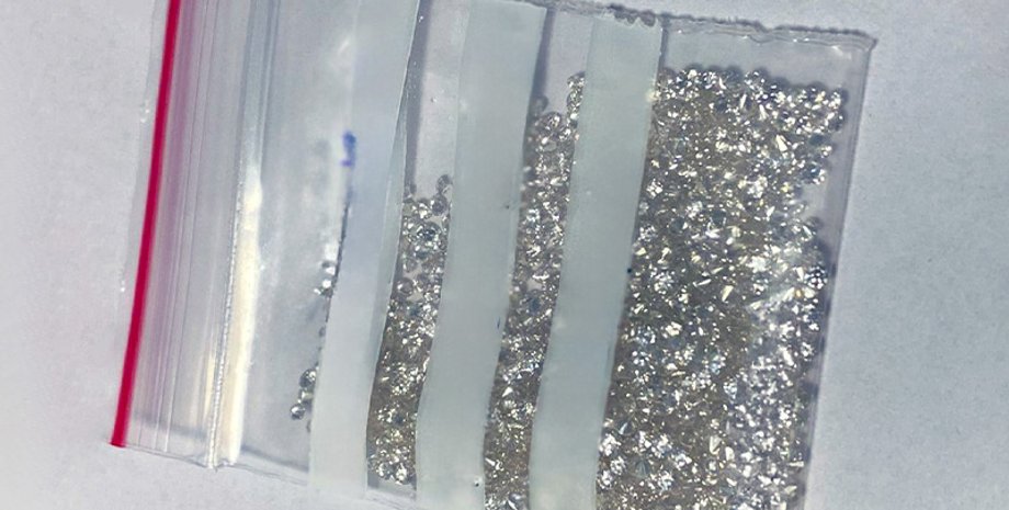 аеропорт варшави, діаманти, контрабанда