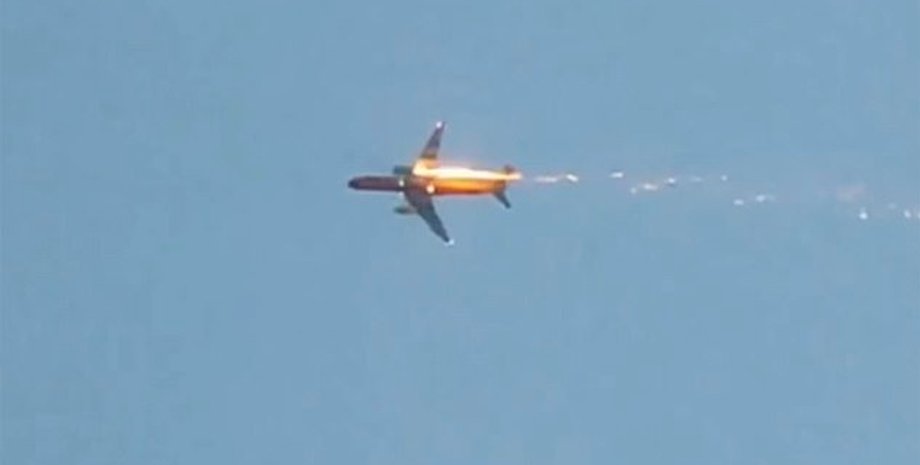 Грузовой ТУ-204