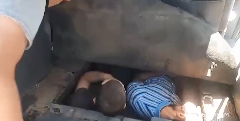 мобилизация, беглецы от мобилизации, уклонисты, мобилизация в Украине, мобилизация 2023, отсрочка от мобилизации