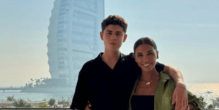 Санта Дімопулос показала сина від джеджули