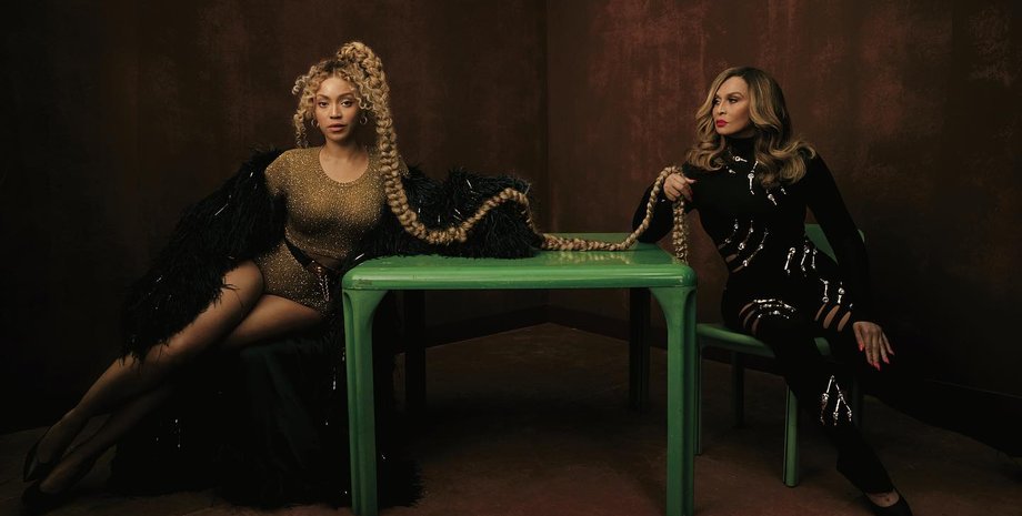 Бейонсе, Тина Ноулз