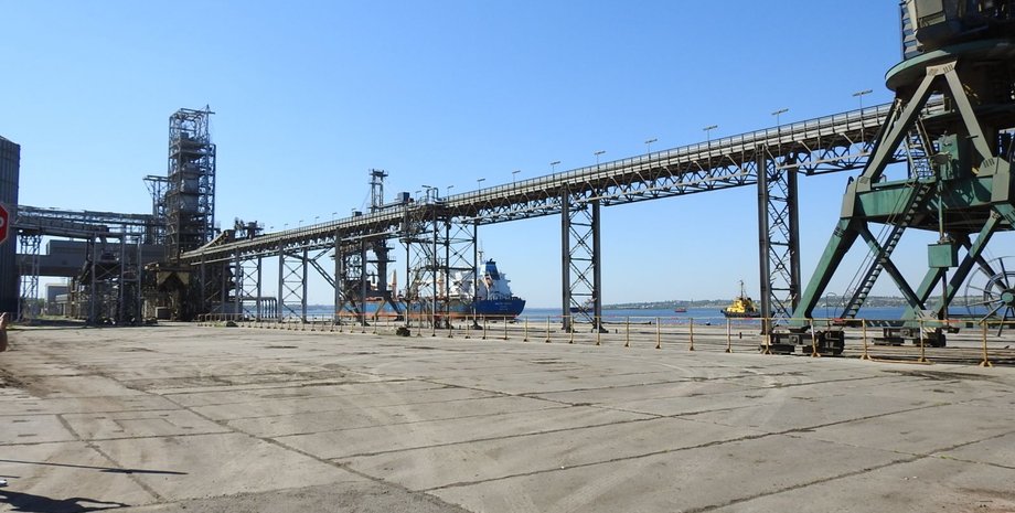 Фото: Николаевский порт