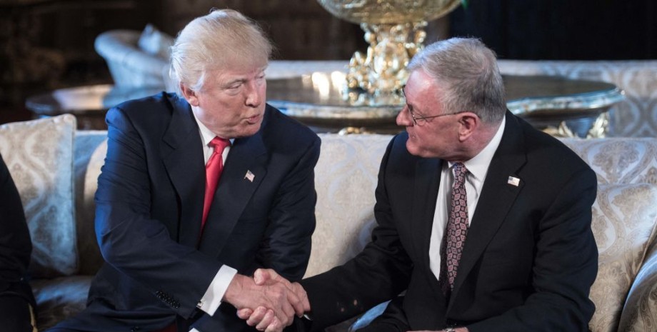 Кит Келлог и Дональд Трамп Кит Келлог и Дональд Трамп