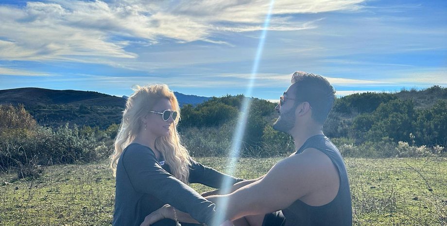 Брітні Спірс та Сем Асгарі, Брітні Спірс та Сем Асгарі розлучення, розлучення брітні спірс, опіка над собаками