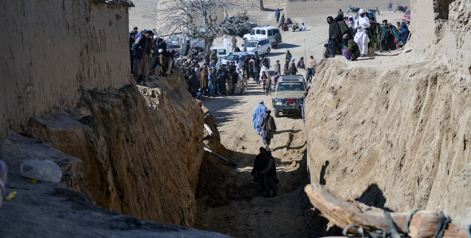 хайдар, хлопчик у колодязі, афганістан, порятунок хлопчика, колодязь