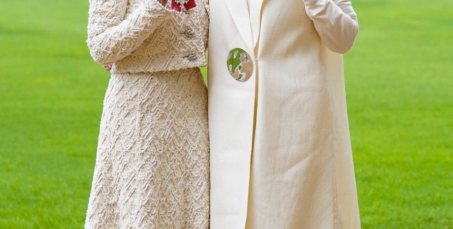 Емілія Кларк і Дженніфер Кларк