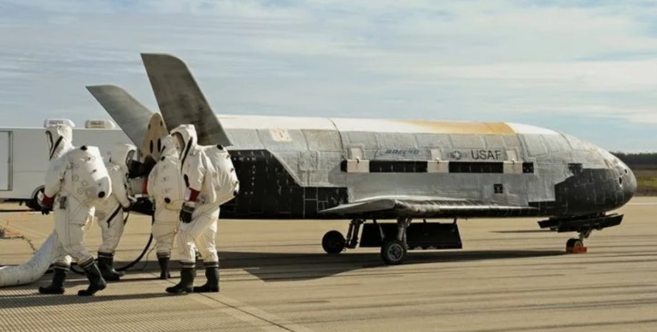 космічний літак X-37B, орбітальний літак X-37B