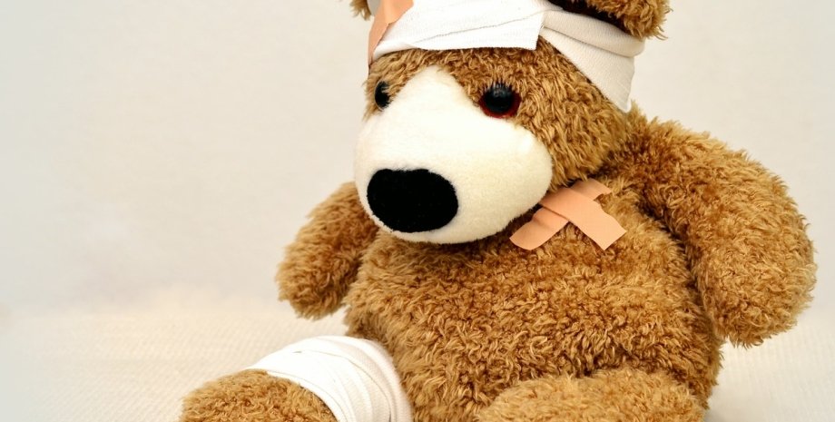 плюшевий ведмедик, перша допомога, допомога пораненому