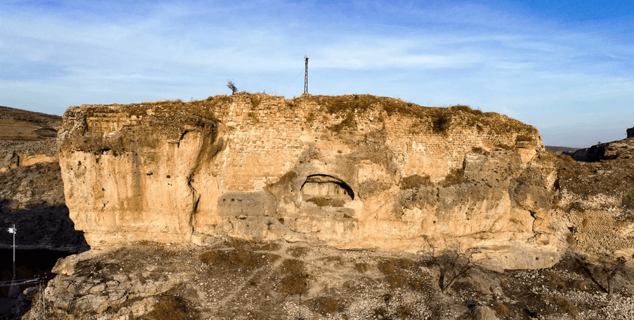 песочный доллар, церковь, Турция, раскопки, скала, морской еж, Иисус Христос, смерть, вознесение, отверстие, рана, символ, звезда, копье, религия, символизм, крест, монастырь, Тихий океан