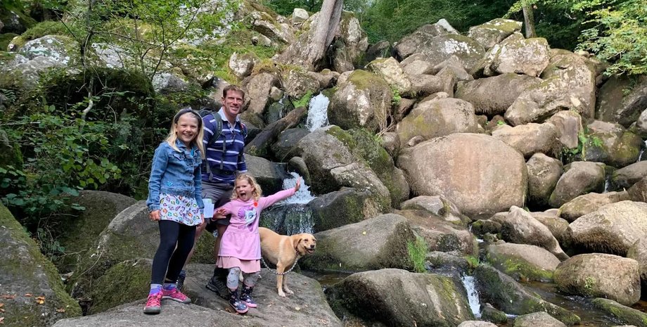 водоспад, британія, туристи