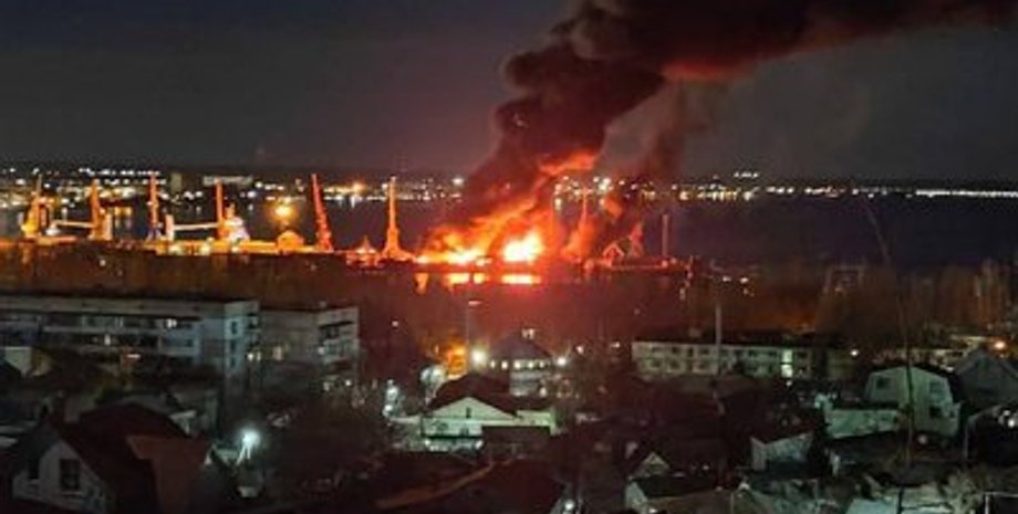 Взрывы в Крыму